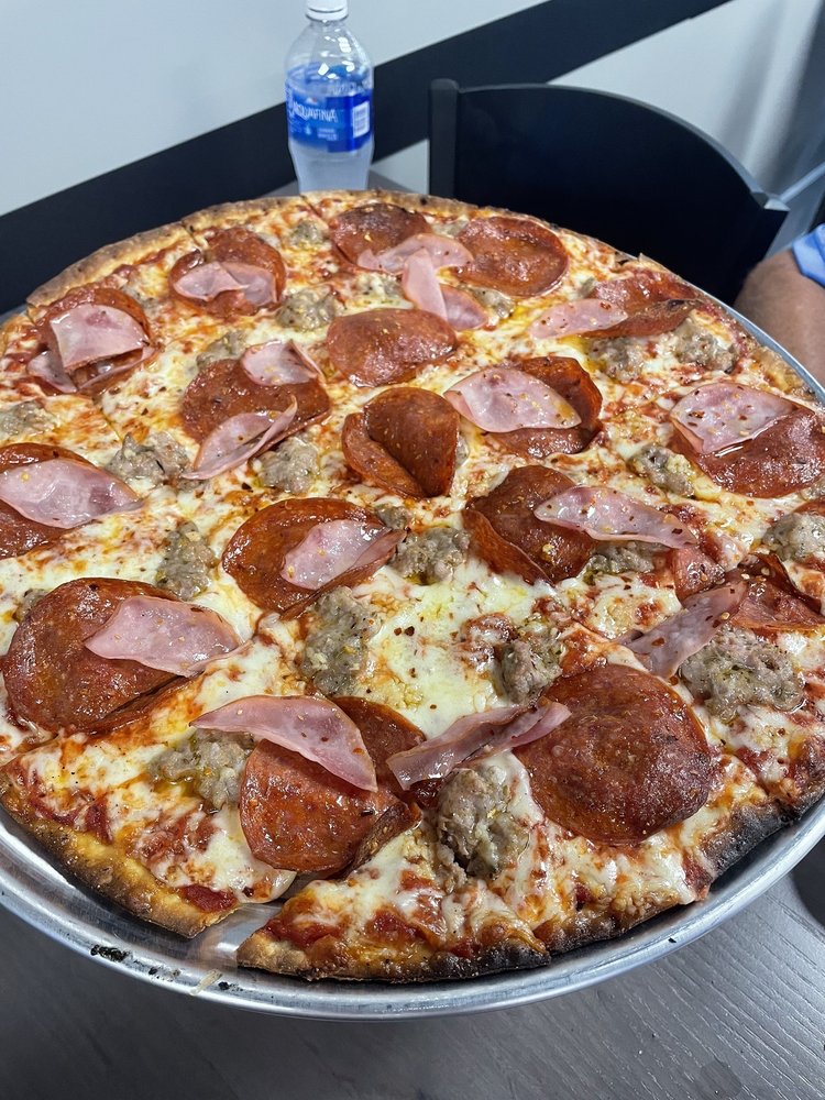 SAMMY’S PIZZA OF NAPLES CLOSED Updated September 2024 28 Reviews