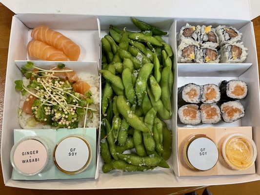 DK Sushi by null