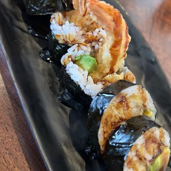 Hanari Cafe - E21. Shrimp Tempura Roll - Chinese Near Me - Lynnwood, Washington