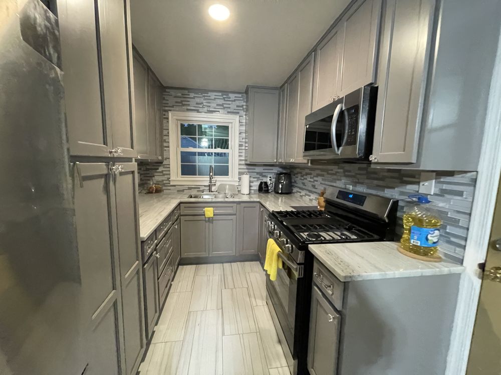 Slide of Marquez Handyman & Plumbing