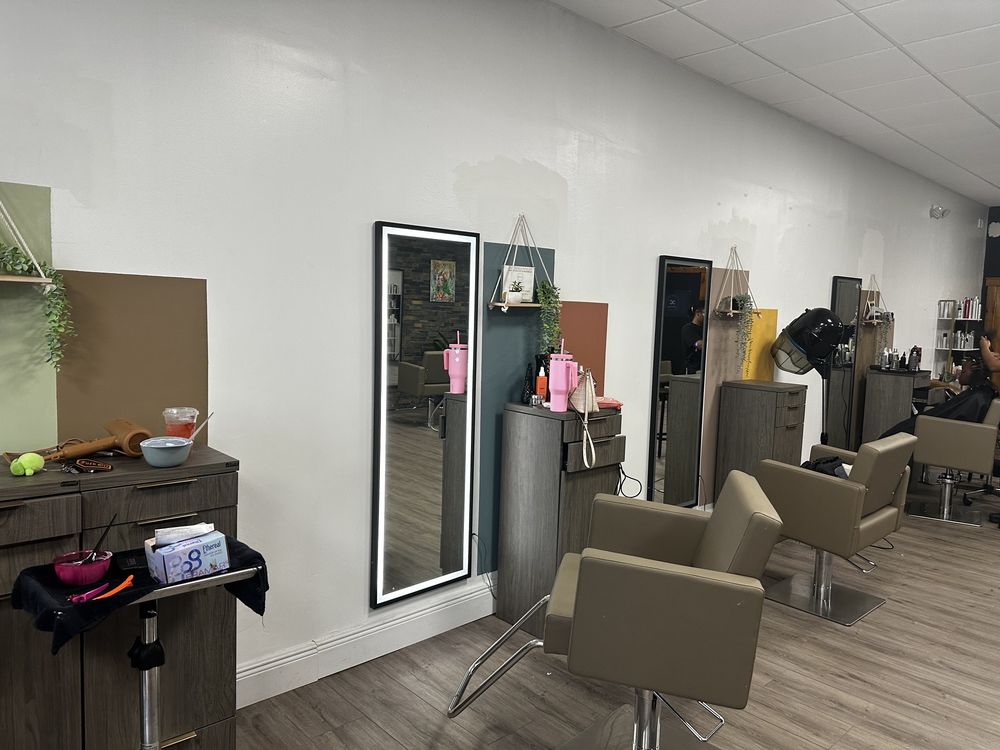 Coven Color Salon  Image