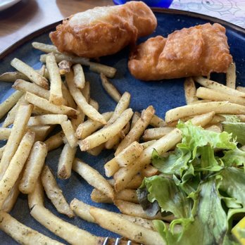 Jetty Bar & Grille - Kids fish and chips - Seafood Near Me - Everett, Washington Jetty Bar & Grille - Kids fish and chips - Seafood Near Me - Everett, Washington