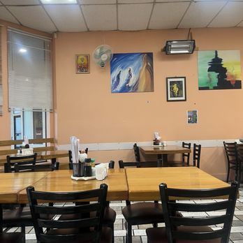 Kyain Kyain - Inside - Burmese Near Me - Fremont, California Kyain Kyain - Inside - Burmese Near Me - Fremont, California