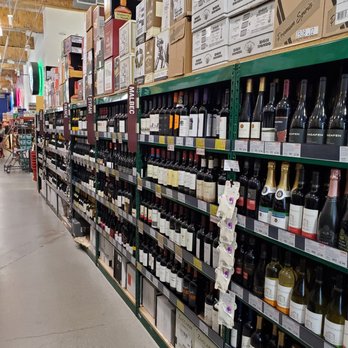 BevMo! - a wine aisle in a grocery store - Beer, Wine & Spirits Near Me - Burbank, California BevMo! - a wine aisle in a grocery store - Beer, Wine & Spirits Near Me - Burbank, California