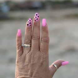 Angel Touch Nails by Katie - Pink and black
