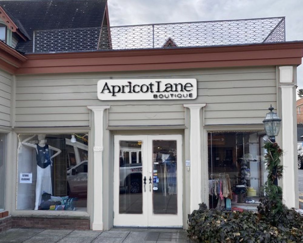 APRICOT LANE BOUTIQUE Updated September 2024 158 E Ridgewood Ave