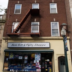 Nan's Gift & Party Shop - Storefront