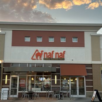 Naf Naf Grill - Outdoor seating options - Middle Eastern Near Me - Brookfield, Wisconsin