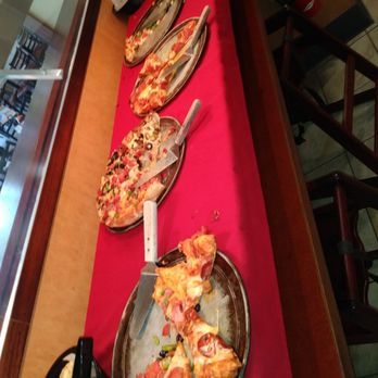 Round Table Pizza - Pizza Near Me - Placerville, California Round Table Pizza - Pizza Near Me - Placerville, California