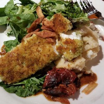 Glacier BrewHouse - Halibut and the best garlic potatoes I have ever had - American Near Me - Anchorage, Alaska Glacier BrewHouse - Halibut and the best garlic potatoes I have ever had - American Near Me - Anchorage, Alaska