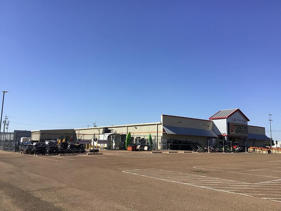 TRACTOR SUPPLY Updated October 2024 2211 US 82, Greenwood