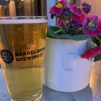 BarrelHouse Brewing Co - Standard Ale - Breweries Near Me - Paso Robles, California BarrelHouse Brewing Co - Standard Ale - Breweries Near Me - Paso Robles, California