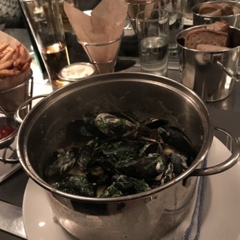 Flex Mussels - Seafood Near Me - New York, New York Flex Mussels - Seafood Near Me - New York, New York
