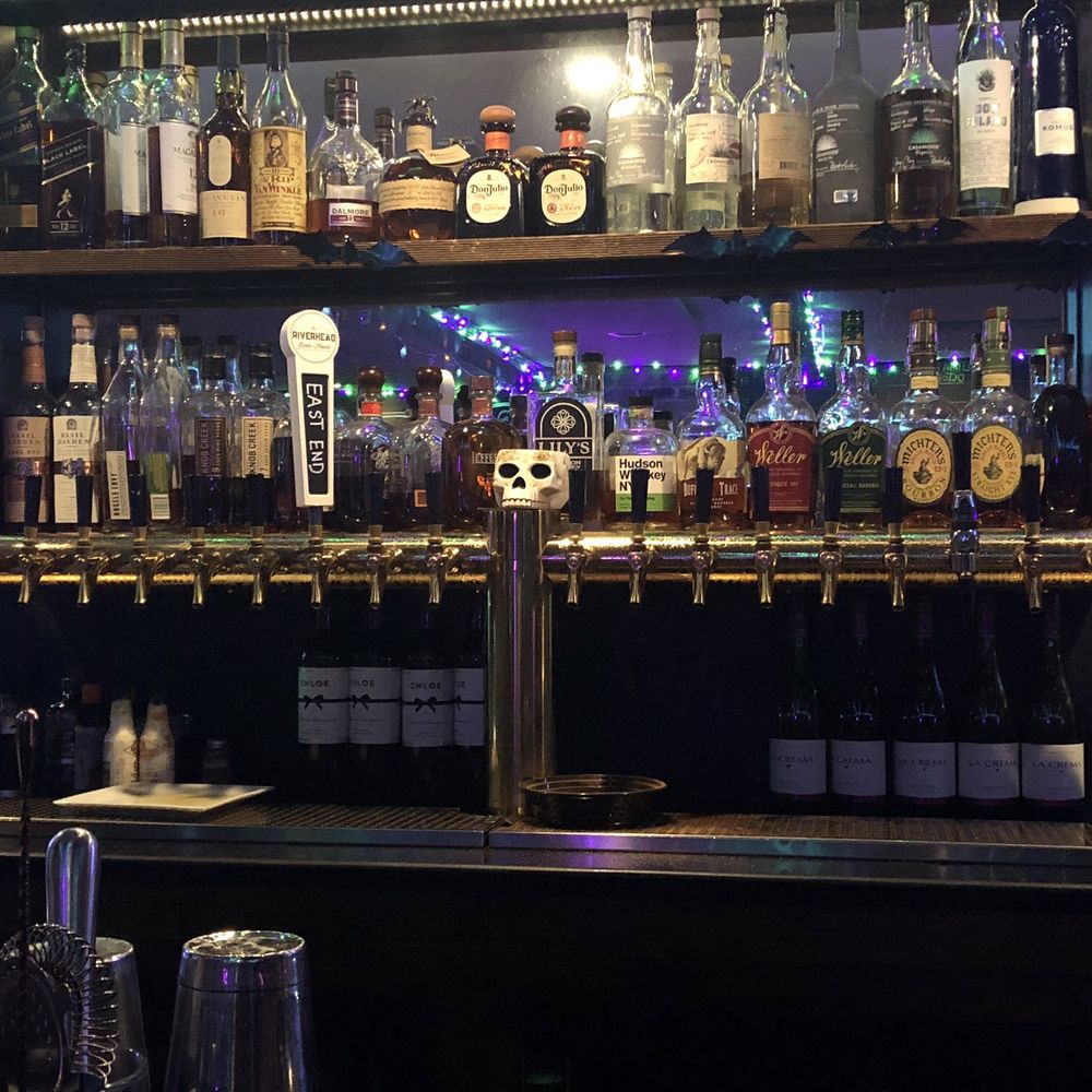 The Villager - Wide selection of Beers - New American Near Me - Babylon, New York