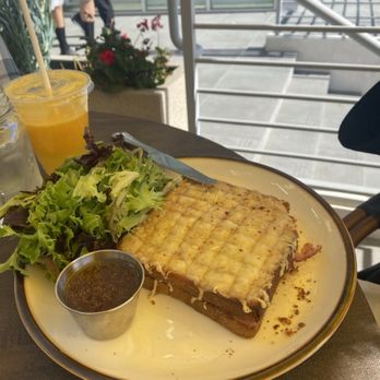 Cafe Bonaparte - Redondo Beach - Croque Monsieur, my friend rated it 5/10. - Cafes Near Me - Redondo Beach, California Cafe Bonaparte - Redondo Beach - Croque Monsieur, my friend rated it 5/10. - Cafes Near Me - Redondo Beach, California