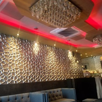 Sugar N Coal - Interior - smaller than expected - Hookah Bars Near Me - Rego Park, New York