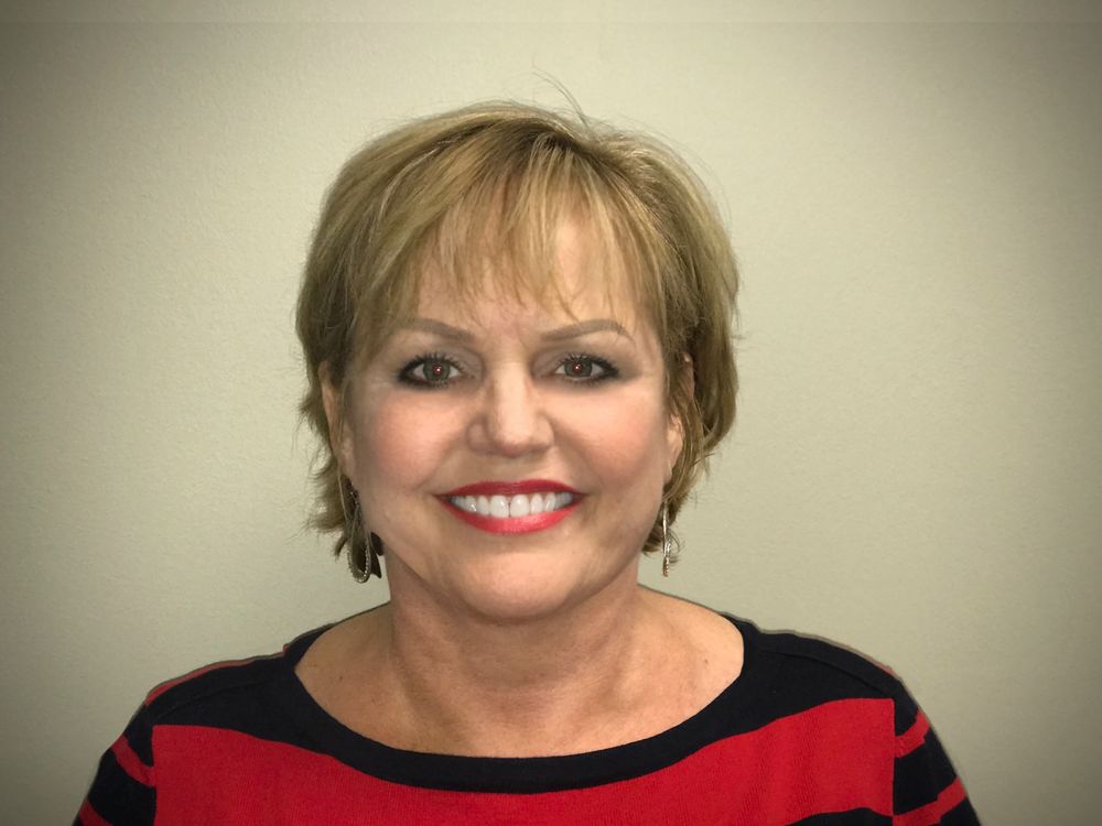 Ms. Julie Alley, LCSW - grief counselor in Metairie, LA