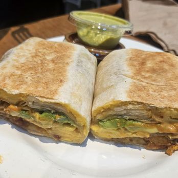 Go Get Em Tiger - Bacon, egg, avocado burrito - Coffee & Tea Near Me - Los Angeles, California