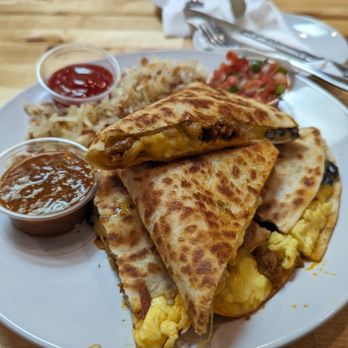 Golden West Cafe - Breakfast quesadillas - Cafes Near Me - Baltimore, Maryland Golden West Cafe - Breakfast quesadillas - Cafes Near Me - Baltimore, Maryland