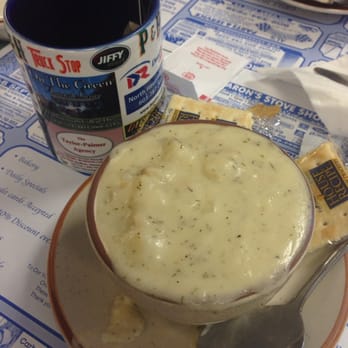 P & H Truck Stop - Clam chowder - Breakfast & Brunch Near Me - Wells River, Vermont