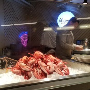 Chefs Hall - Food Court Near Me - Toronto, Ontario Chefs Hall - Food Court Near Me - Toronto, Ontario