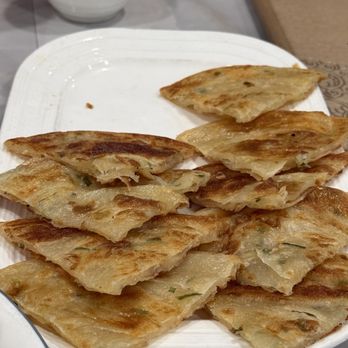 Kapiolani Seafood Restaurant - Scallion pancake - Dim Sum Near Me - Honolulu, Hawaii Kapiolani Seafood Restaurant - Scallion pancake - Dim Sum Near Me - Honolulu, Hawaii