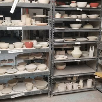 La Mano Pottery - Art Schools Near Me - New York, New York