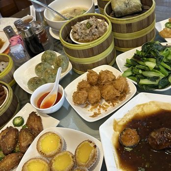 Four Seasons Chinese Restaurant - Dim Sum Near Me - Clovis, California Four Seasons Chinese Restaurant - Dim Sum Near Me - Clovis, California