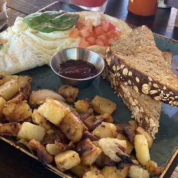 First Watch - Egg white omelet with potatoes watermelon wake up - Breakfast & Brunch Near Me - Orlando, Florida First Watch - Egg white omelet with potatoes watermelon wake up - Breakfast & Brunch Near Me - Orlando, Florida