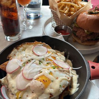 Due West - Breakfast Nacho's & Fried Chicken Sandwich - Cocktail Bars Near Me - New York, New York