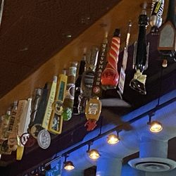Chickie's & Pete's - Tap handles