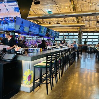 Backyard - Desert Ridge - Sports Bars Near Me - Phoenix, Arizona