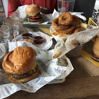 Bareburger - Cobble Hill - Burgers Near Me - Brooklyn, New York