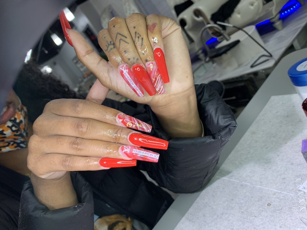 La Creme Nail Bar Image