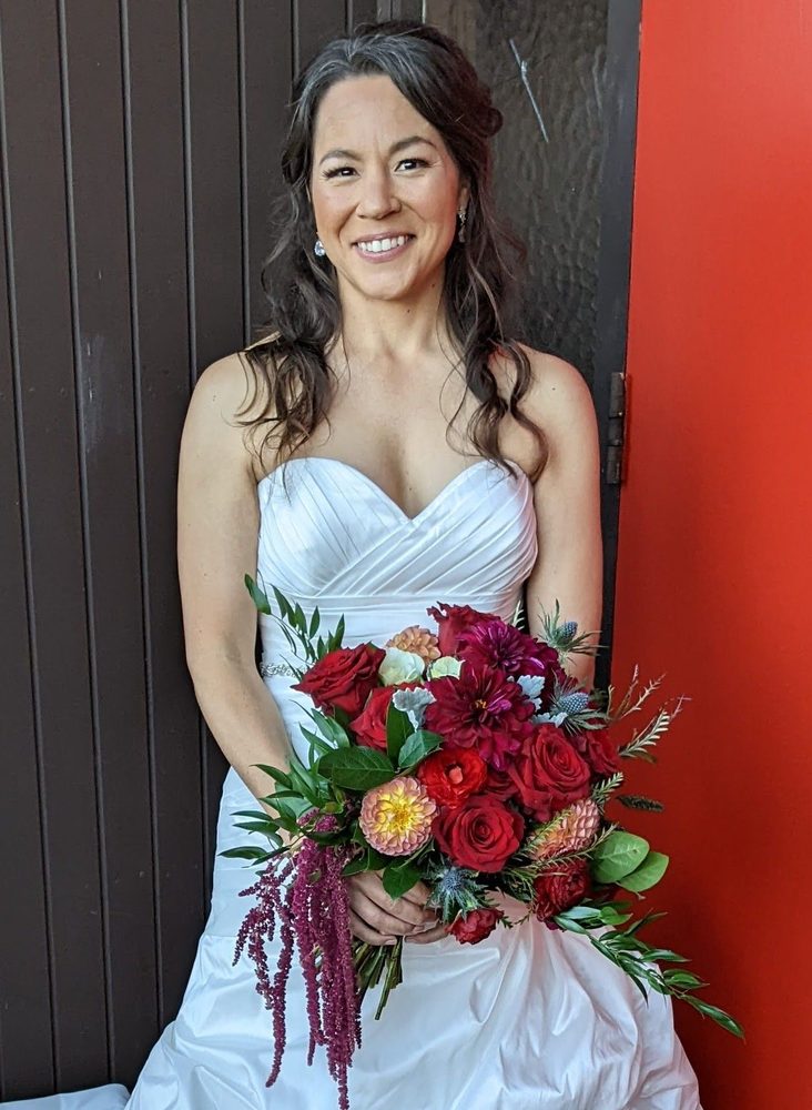 Sarah Hobbs Bridal Beauty Logo