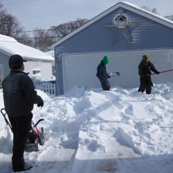 Larry's Helping Hand - Snow removal
