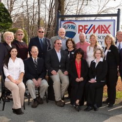 RE/MAX All Seasons Realty - Our team of agents ready to help you every step of the way!