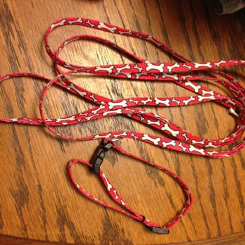 Petco - Great selection of leashes and collars! :) - Pet Stores Near Me - Medford, Oregon