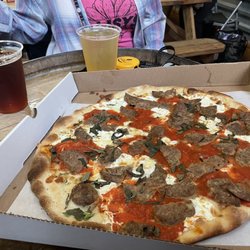 Raimo's Brick Oven Pizzeria & Trattoria - Meatball brick oven pizza !!