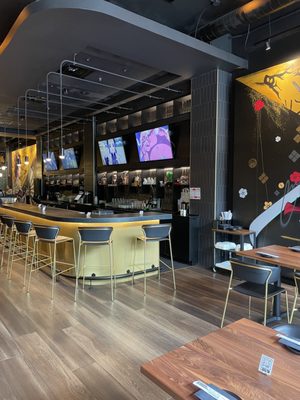 Chashu Ramen + Izakaya by null