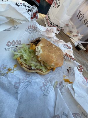 MidCity SmashedBurger @ Level Beer: Level 3 Buckman Kerns by null MidCity SmashedBurger @ Level Beer: Level 3 Buckman Kerns by null