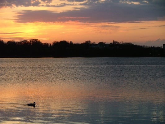 Bde Maka Ska by null