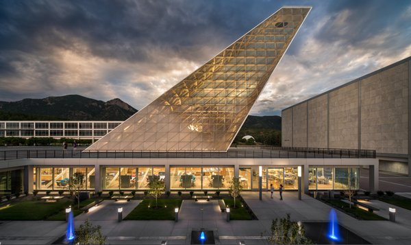 iiCON Construction Group