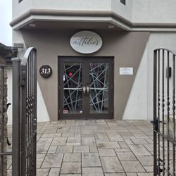 Attilio's - Entrance