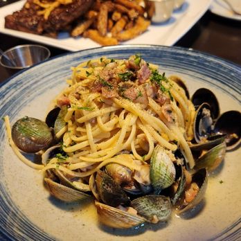 Diana's Oyster Bar And Grill - Clam Spaghetti (seasonal) - Seafood Near Me - Markham, Ontario