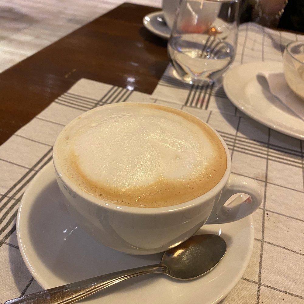 La Calabre - Giant cappuccino - Italian Near Me - Leysin, VD