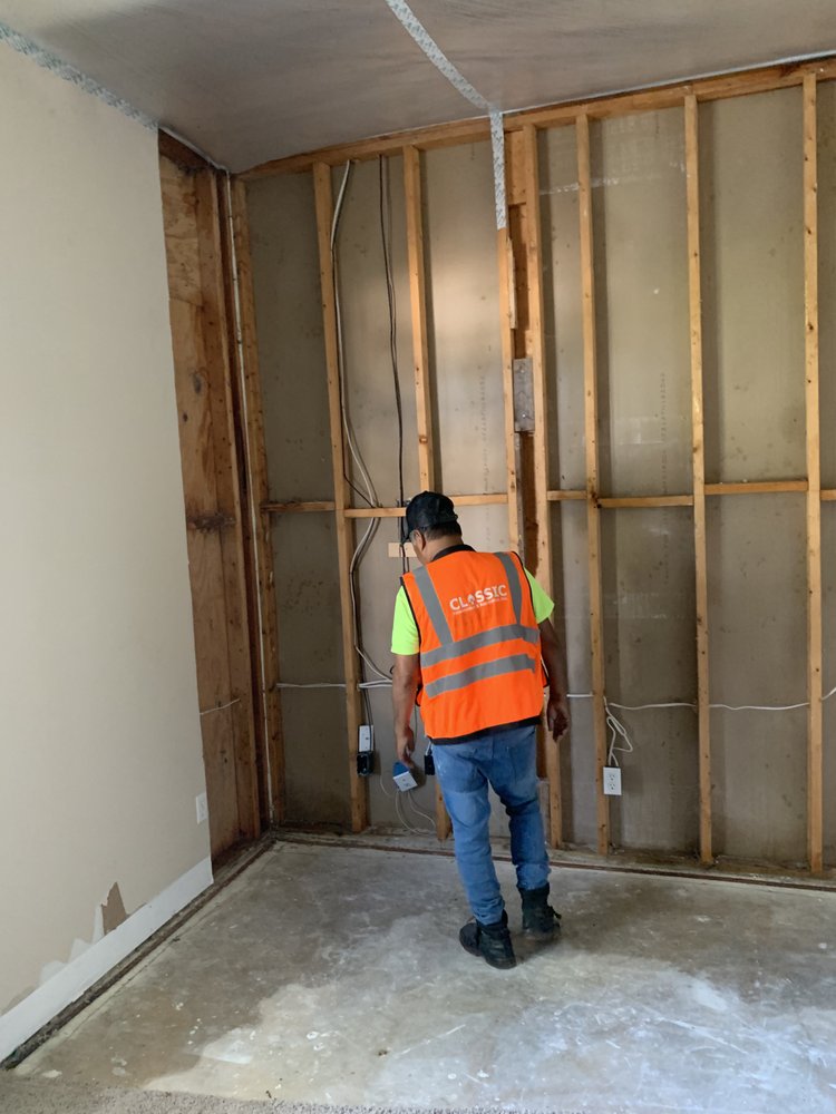 Slide of Classic Construction & Restoration