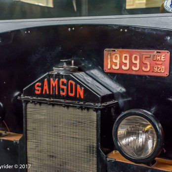 Pacific Northwest Truck Museum - Museums Near Me - Brooks, Oregon