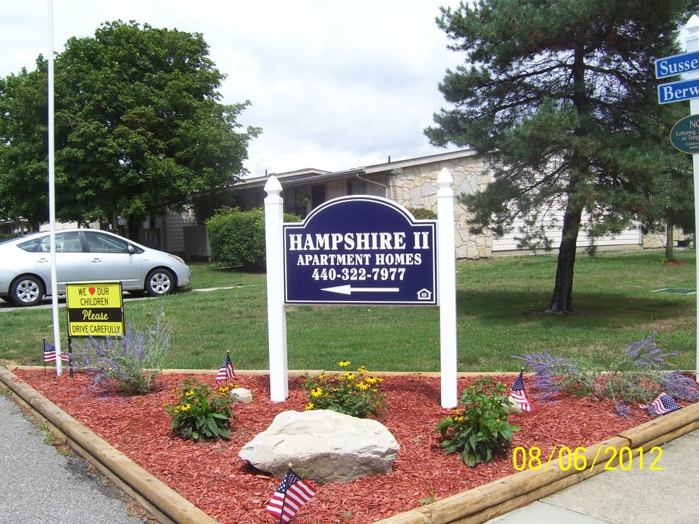 HAMPSHIRE APARTMENTS II 104 Sussex Dr, Elyria, Ohio Apartments