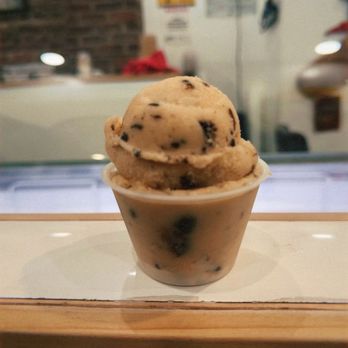 Mr Ps Ice Cream Shop - Cookies & cream ice cream - Ice Cream & Frozen Yogurt Near Me - Brooklyn, New York